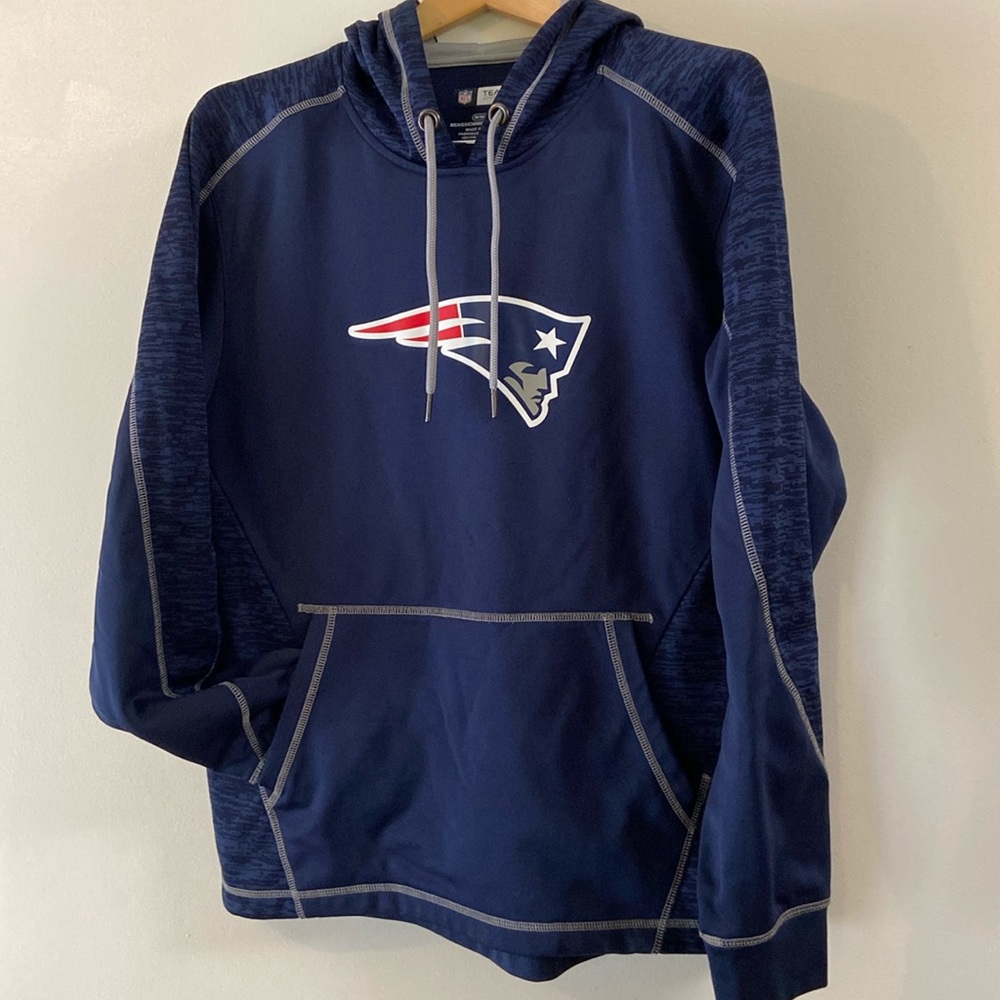 NFL Team Apparel New England Patriots Hoodie Men’s Size Medium